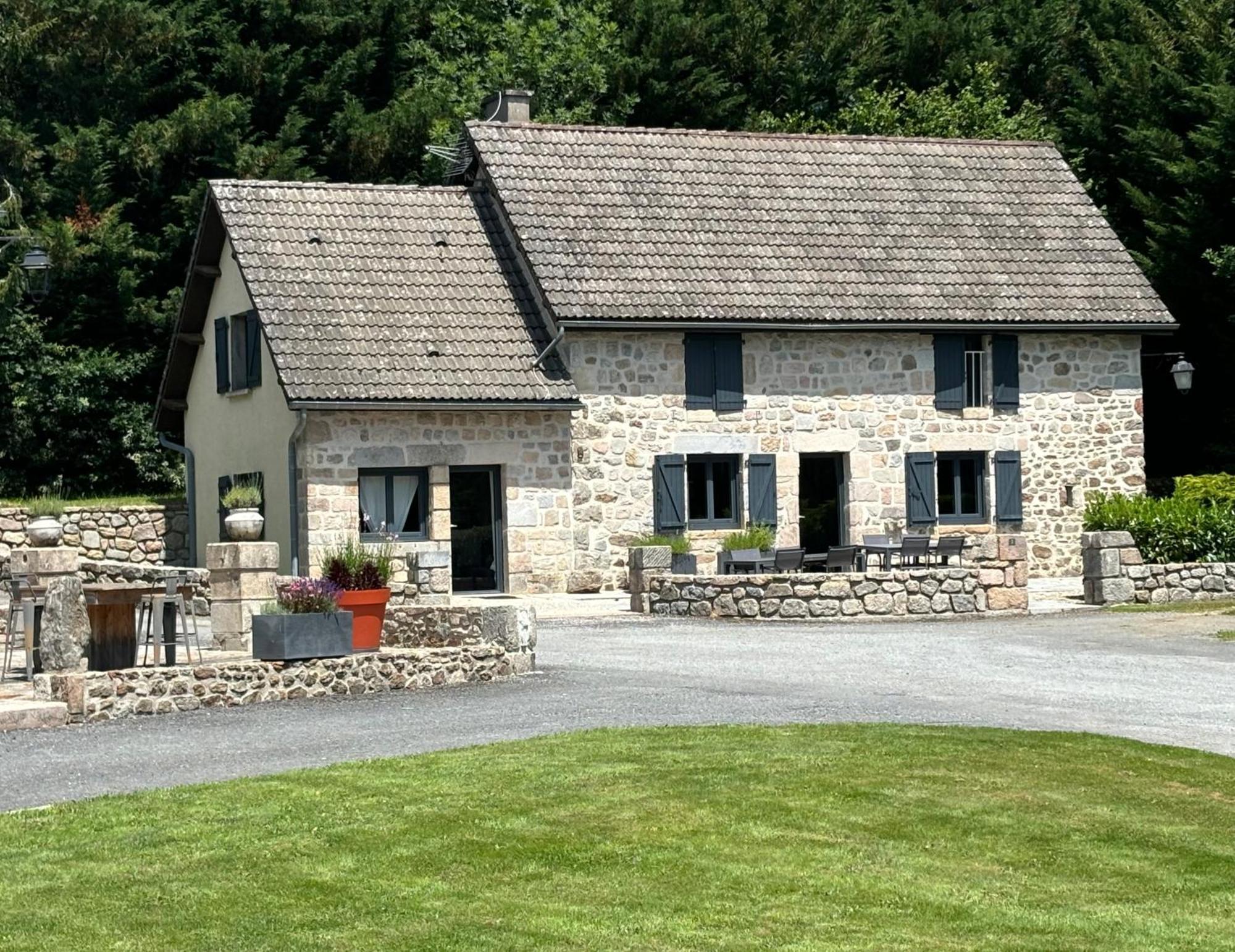 Villa Domaine Des Annouillards Sornac Exterior foto
